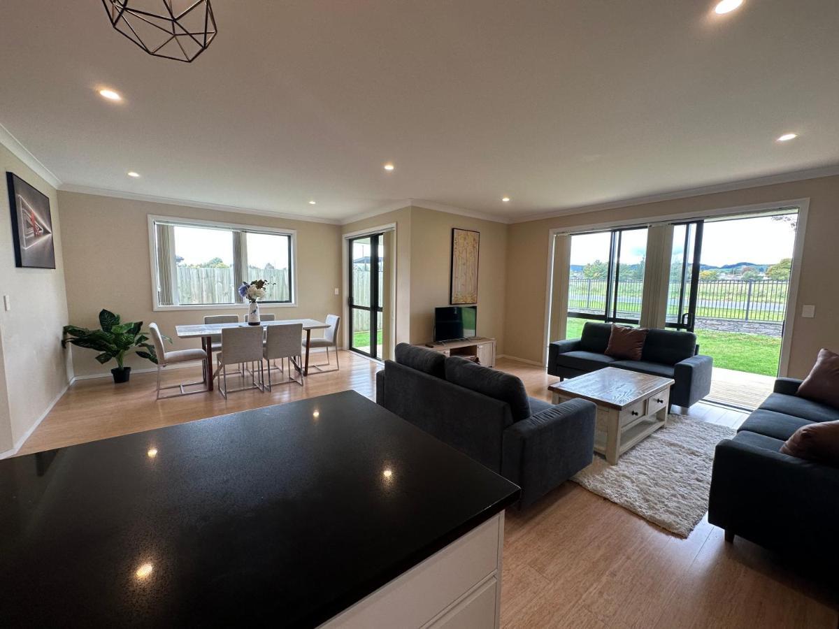 Delighted At Rotorua Nearly Redwoods Vila Exterior foto